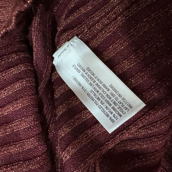 A new day long sleeve ribbed top size large - Picture 6 of 6